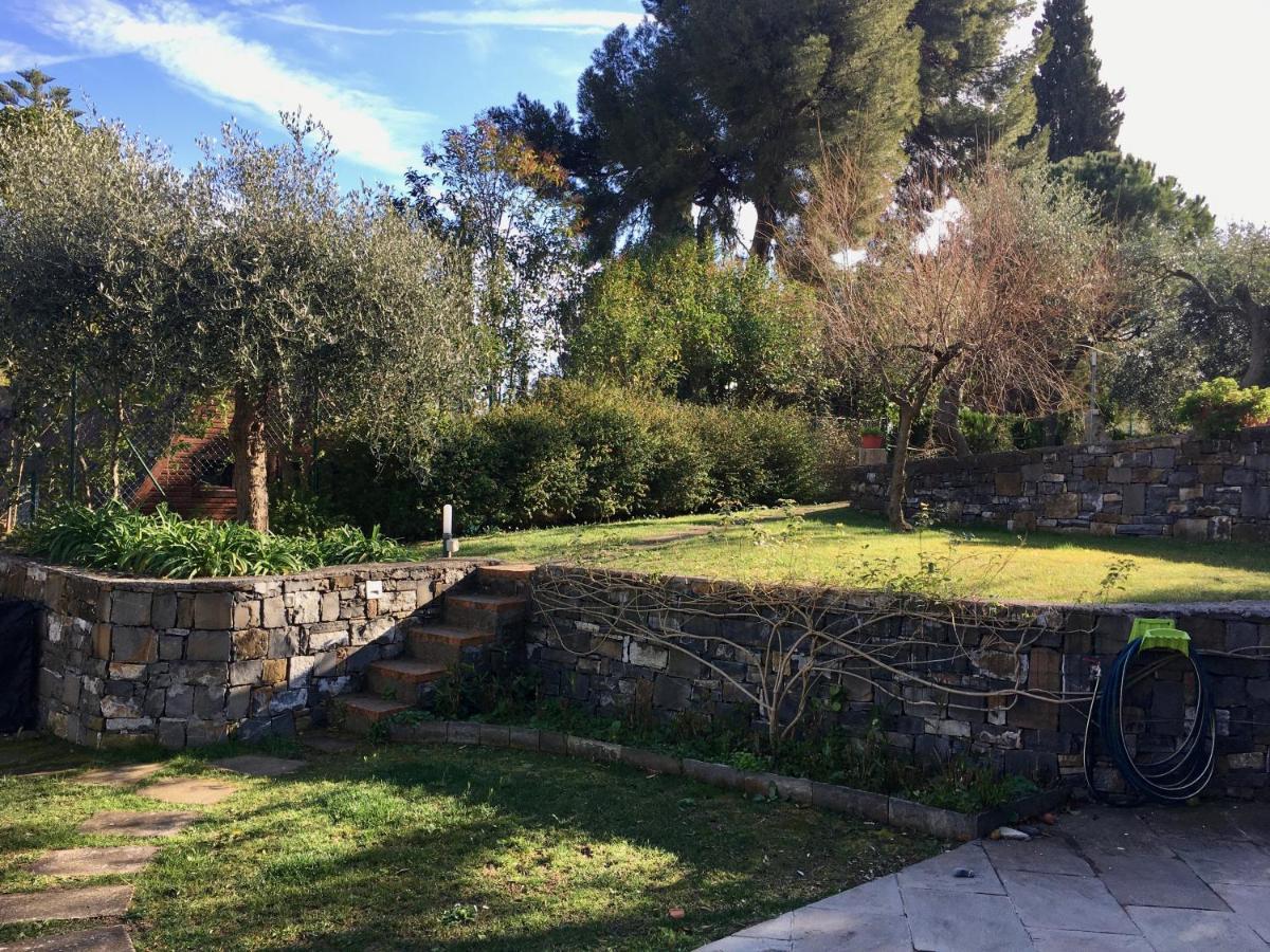 Villa La Casa Di Fedra Imperia Exterior foto