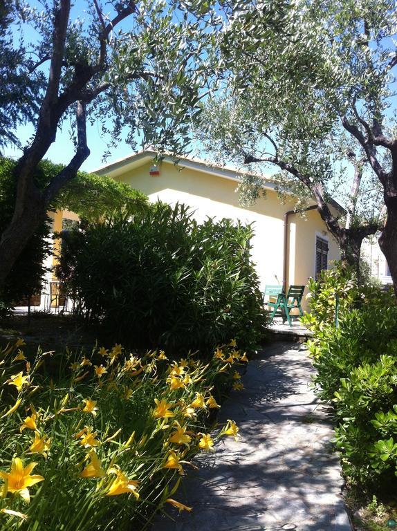 Villa La Casa Di Fedra Imperia Zimmer foto