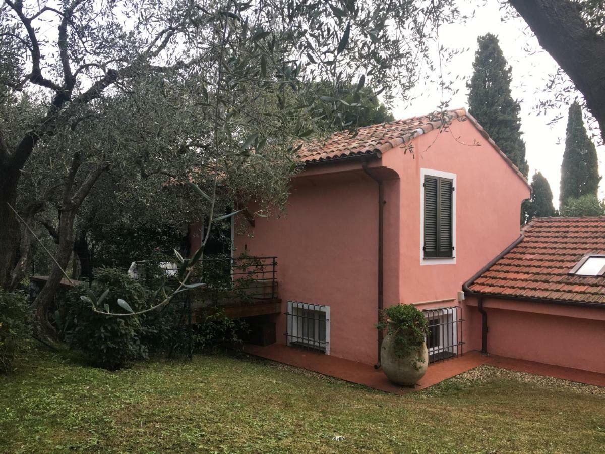 Villa La Casa Di Fedra Imperia Exterior foto