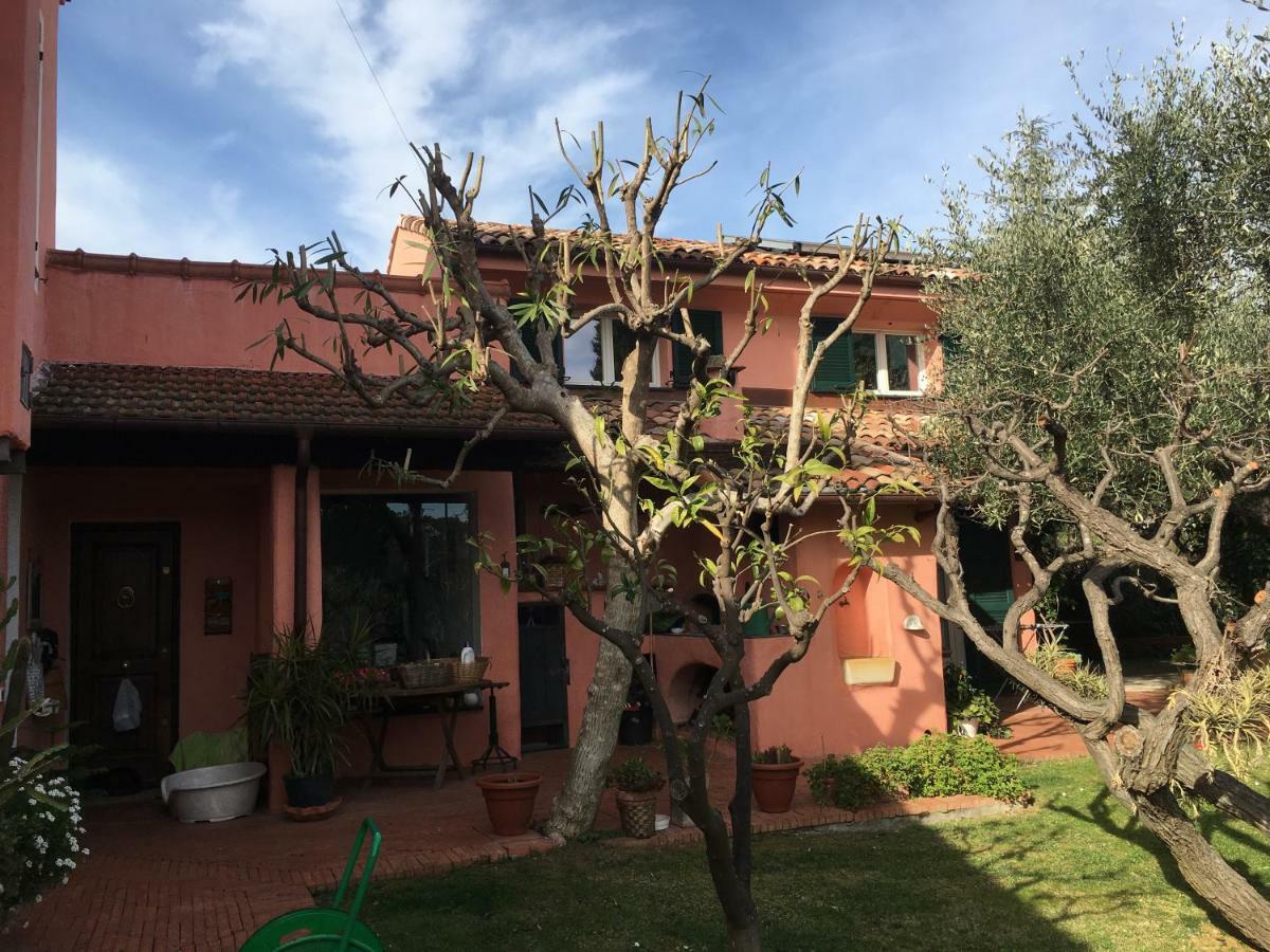 Villa La Casa Di Fedra Imperia Exterior foto